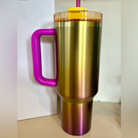 Starbucks x Stanley 🌈 40 Oz Summer Iridescent Rainbow, New With Original Boxl - Picture 3 of 4